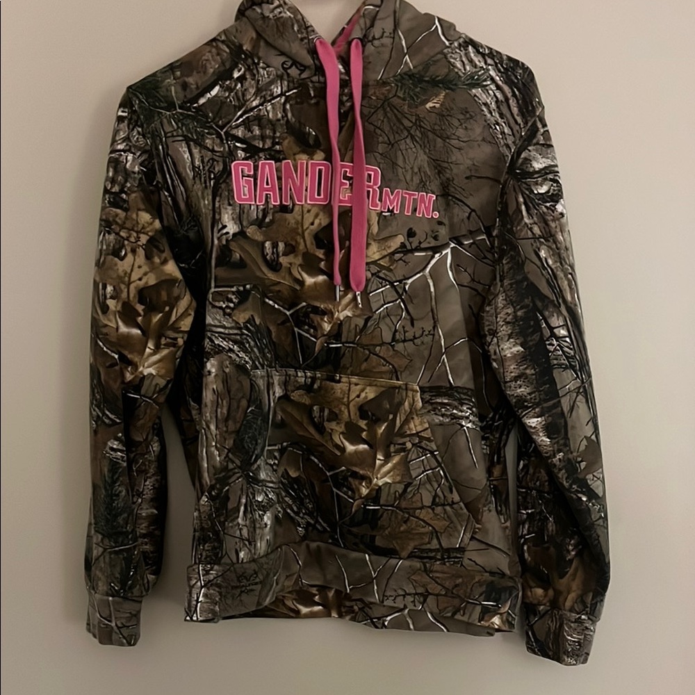 Gander Mountain Kids Camo Hoodie with Pink Accents